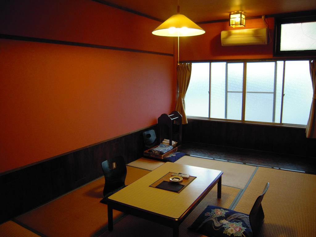 Ryokan Marue Honkan Hitoyoshi Ngoại thất bức ảnh